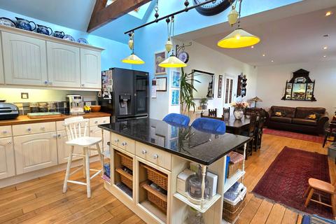 5 bedroom detached house for sale, Willoughby Road, Torquay