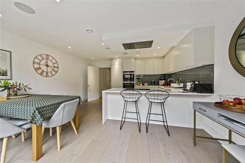 1 Noel Square, Teddington, TW11 8JA