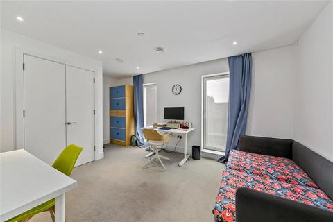 1 Noel Square, Teddington, TW11 8JA