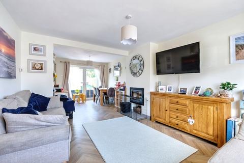 67 Heath Drive, Chelmsford, CM2 9HF
