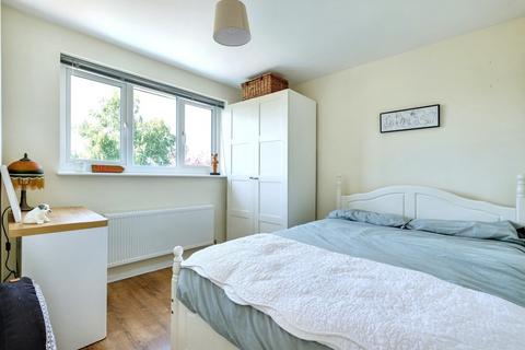 67 Heath Drive, Chelmsford, CM2 9HF