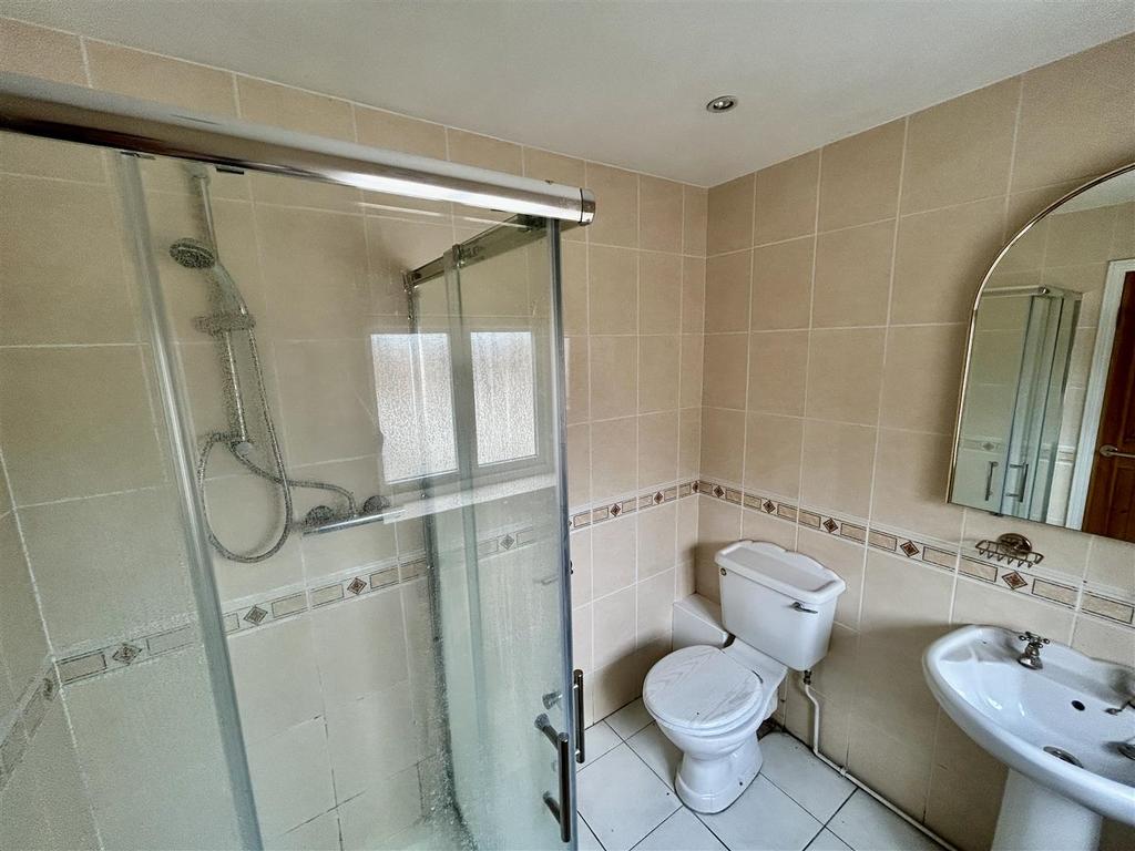 1shower.JPG