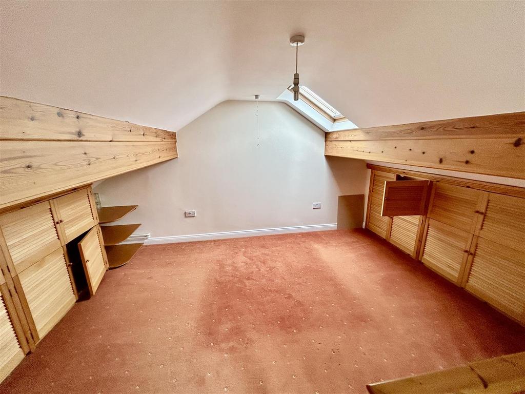 2bedroom.JPG