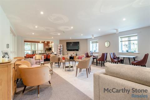 2 bedroom apartment for sale, 2a Addington Road, Sanderstead