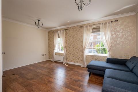 40 Broadstone Way, York, YO30 4UF