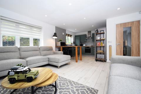 2 bedroom semi-detached bungalow for sale, Stillington Crescent, Hamilton, Leicester, LE5
