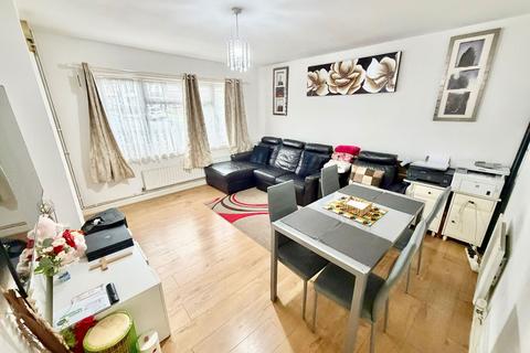 undefined, Fryent Grove, London NW9