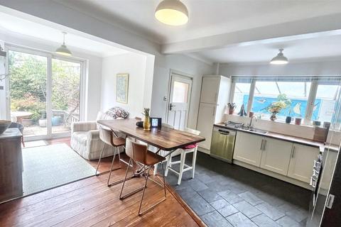4 bedroom semi-detached house for sale, Howard Road, Birmingham B14