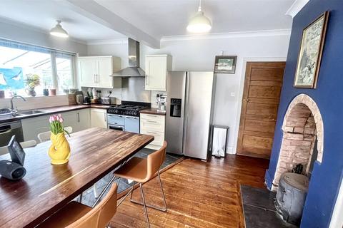 4 bedroom semi-detached house for sale, Howard Road, Birmingham B14