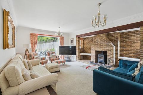 8 Cedar Close, Iver, SL0 0QX