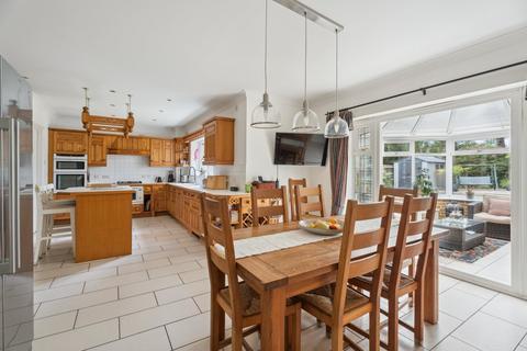 8 Cedar Close, Iver, SL0 0QX