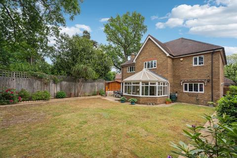 8 Cedar Close, Iver, SL0 0QX