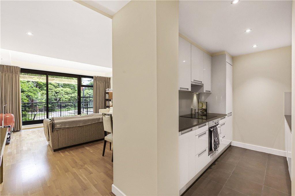 Reception/Kitchen