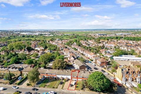 4 Acworth Place, Dartford, DA1 3EU
