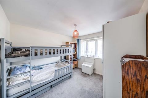 4 Acworth Place, Dartford, DA1 3EU