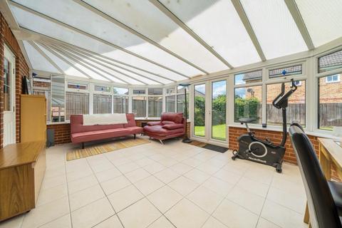 4 bedroom detached house for sale, Cippenham,  Slough,  Berkshire,  SL1