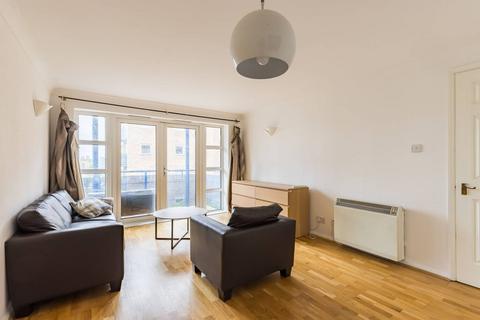 2 bedroom flat to rent, Jardine Road, Wapping, London, E1W