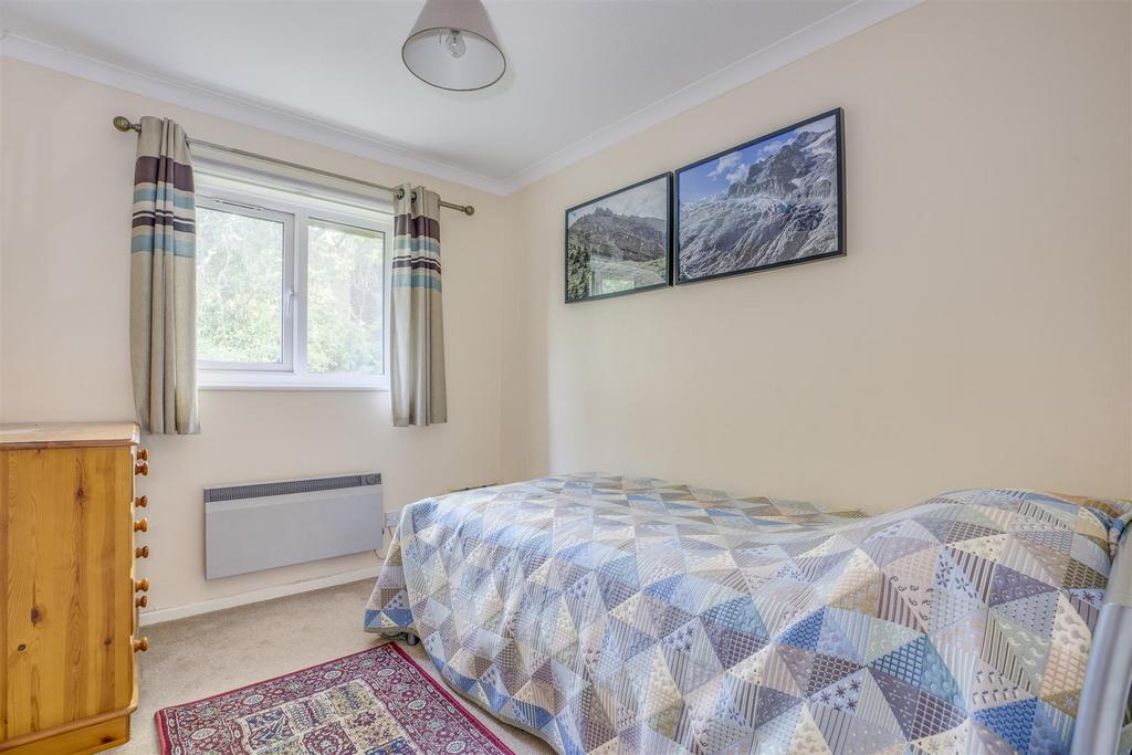 15 Edmunds Gardens, HP12 4 LP-9.jpg