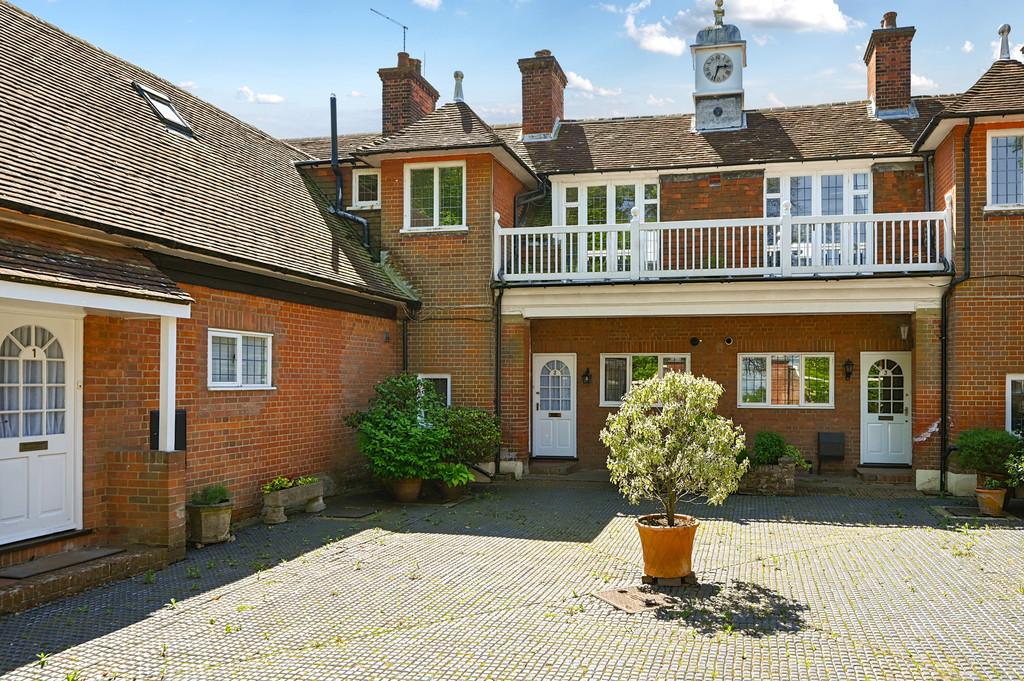 2 Salcote mews tn31 (5)