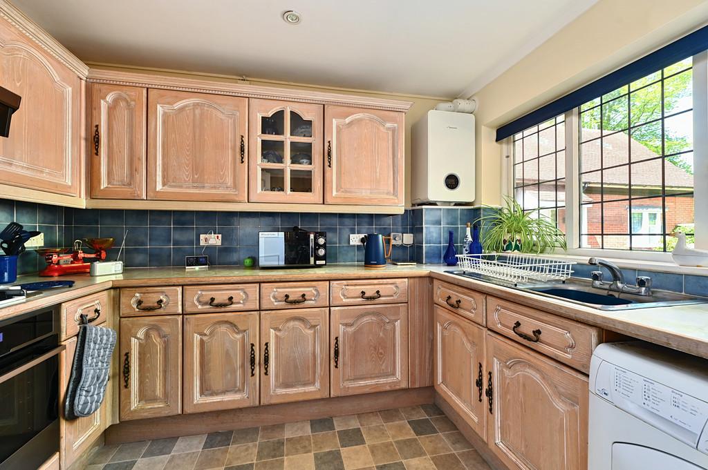 2 Salcote mews tn31 (17)