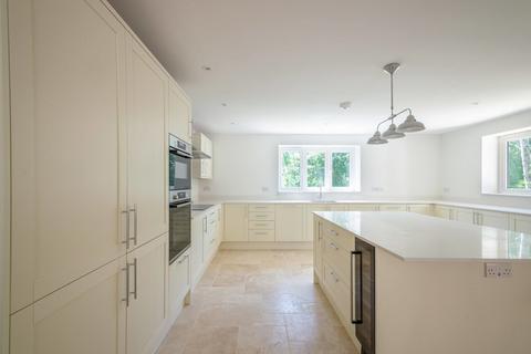 undefined, The Highlands, Newmarket CB8