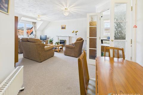 2 bedroom apartment for sale, Lystra Court, . FY8