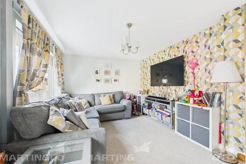 34 Glebe Road, Campsall, Doncaster, DN6 9PB