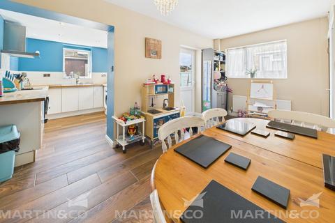 34 Glebe Road, Campsall, Doncaster, DN6 9PB