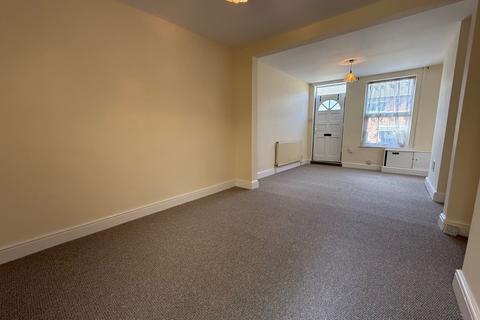 2 bedroom terraced house to rent, Bulwer Road, Suffolk IP1