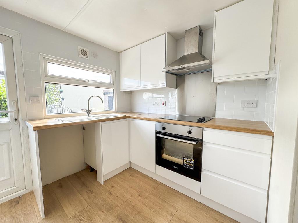 Kitchen2