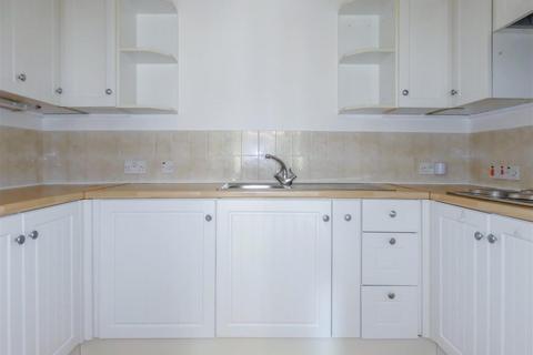 2 bedroom apartment for sale, The Street, East Preston BN16