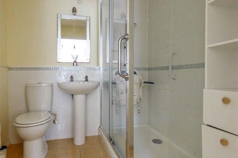 2 bedroom apartment for sale, The Street, East Preston BN16