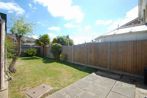 24 Glebe Road, Tiptree, Colchester, CO5 0SZ