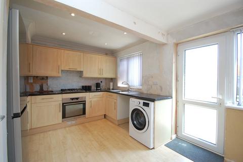 24 Glebe Road, Tiptree, Colchester, CO5 0SZ