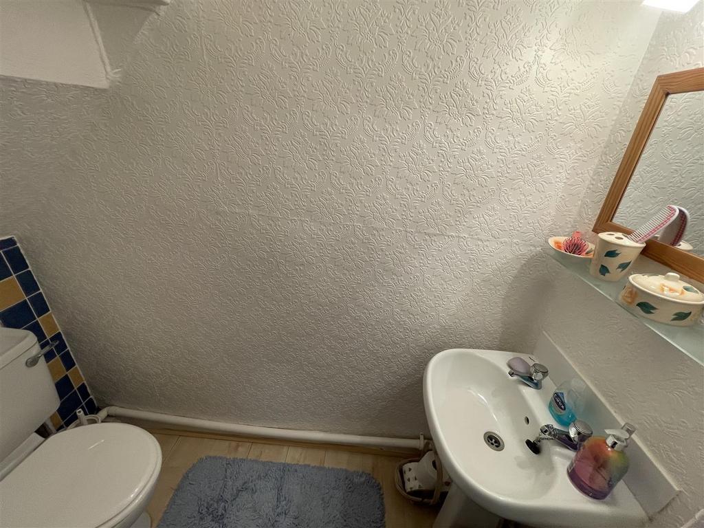 Downstairs Cloaks/WC