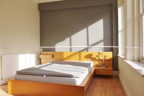 1 bedroom apartment for sale, Wadeson Street, London E2