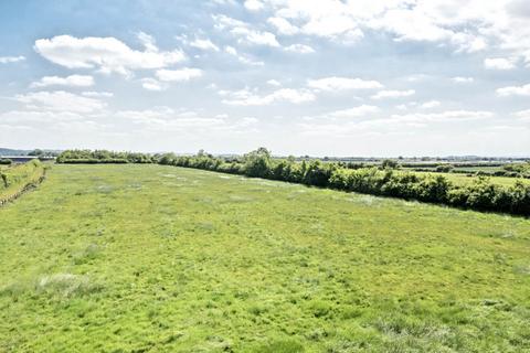 Equestrian property for sale, Fiddington, Nr Tewkesbury, Gloucesetershire