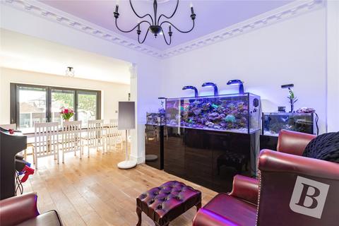 14 Lower Bedfords Road, Romford, RM1 4LY