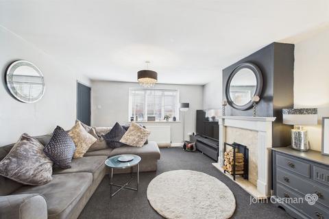 3 Hawthorn Crescent, Findern, Derby, DE65 6AN