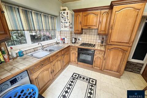 2 bedroom detached bungalow for sale, Highfield Drive, Birstall, Batley