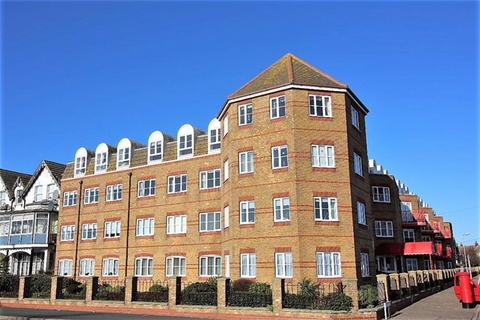 2 bedroom flat for sale, Edith Road, Clacton on Sea