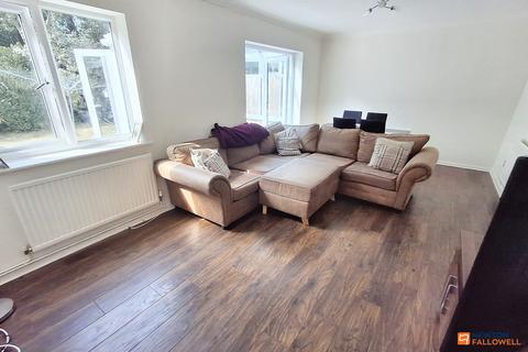 27 Redbridge, Werrington, Peterborough, PE4 5DP