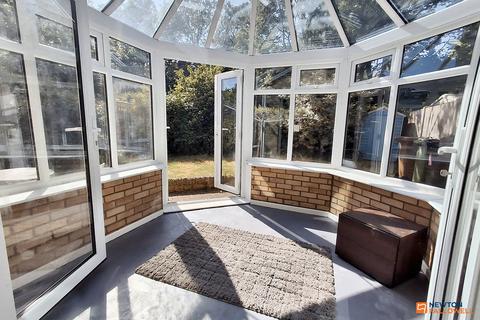 27 Redbridge, Werrington, Peterborough, PE4 5DP