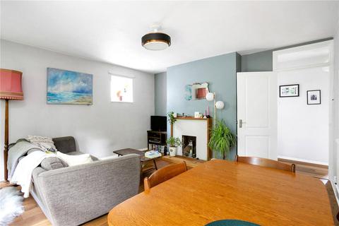 14 Linscott Road, London, E5 0RD