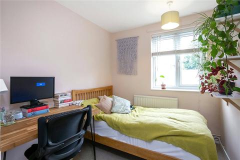 14 Linscott Road, London, E5 0RD