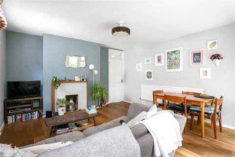 14 Linscott Road, London, E5 0RD