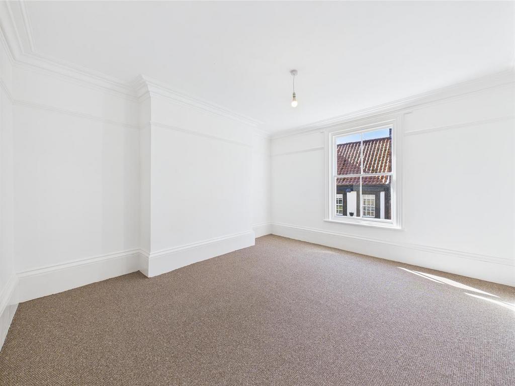 Bedroom: