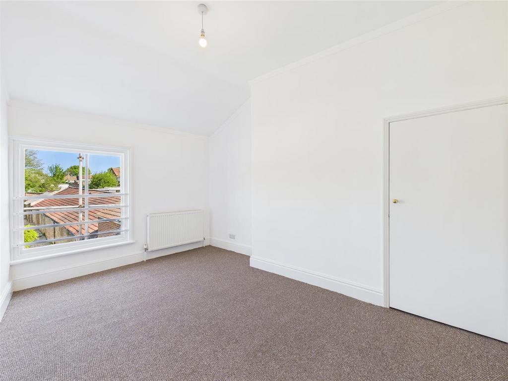 Bedroom: