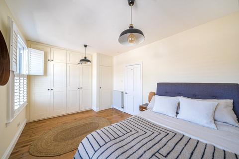 122 Sandhurst Road, London, SE6 1XD