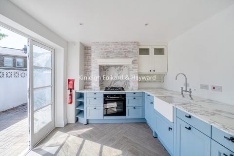 4 bedroom house to rent, Evelina Road, Nunhead, London, SE15